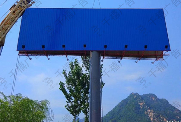 南京单立柱广告牌